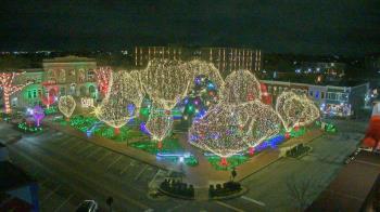 Weather camera view of Walton�s 5 & 10.