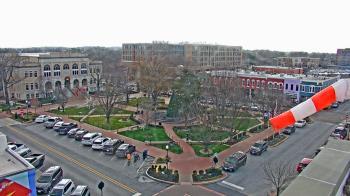 Weather camera view of Walton�s 5 & 10.