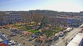 Weather camera view of Walton�s 5 & 10.