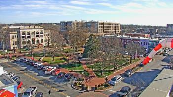 Weather camera view of Walton�s 5 & 10.