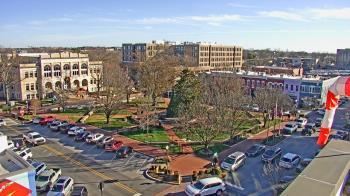 Weather camera view of Walton�s 5 & 10.