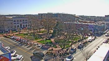 Weather camera view of Walton�s 5 & 10.