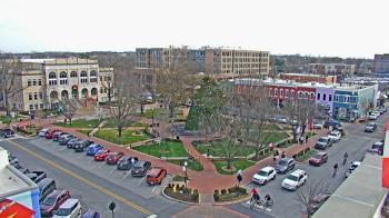 Weather camera view of Walton�s 5 & 10.