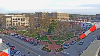 Weather camera view of Walton�s 5 & 10.