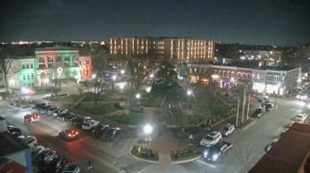 Weather camera view of Walton�s 5 & 10.