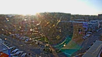 Weather camera view of Walton�s 5 & 10.