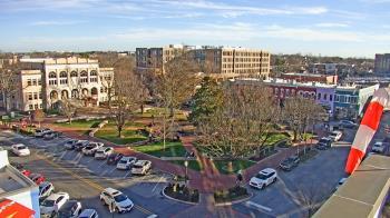 Weather camera view of Walton�s 5 & 10.