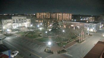 Weather camera view of Walton�s 5 & 10.