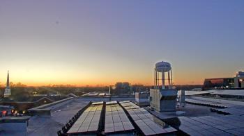 Weather camera view of Walton�s 5 & 10.