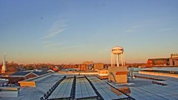 Weather camera view of Walton�s 5 & 10.