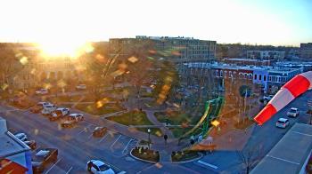 Weather camera view of Walton�s 5 & 10.