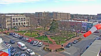 Weather camera view of Walton�s 5 & 10.