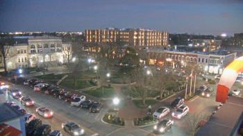 Weather camera view of Walton�s 5 & 10.