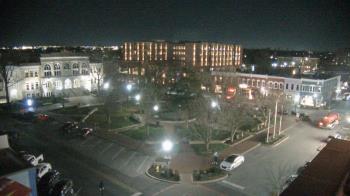 Weather camera view of Walton�s 5 & 10.