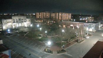 Weather camera view of Walton�s 5 & 10.