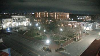 Weather camera view of Walton�s 5 & 10.