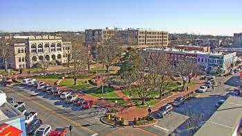 Weather camera view of Walton�s 5 & 10.