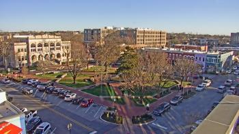 Weather camera view of Walton�s 5 & 10.