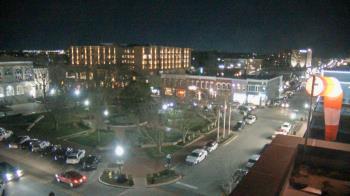 Weather camera view of Walton�s 5 & 10.