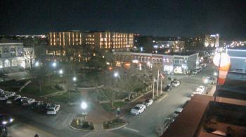 Weather camera view of Walton�s 5 & 10.