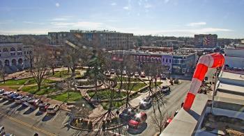 Weather camera view of Walton�s 5 & 10.