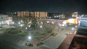 Weather camera view of Walton�s 5 & 10.