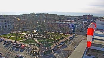 Weather camera view of Walton�s 5 & 10.