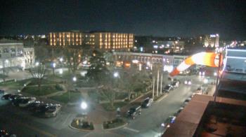 Weather camera view of Walton�s 5 & 10.