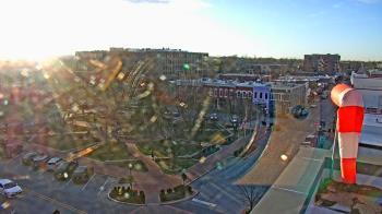 Weather camera view of Walton�s 5 & 10.