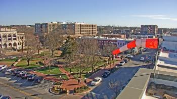 Weather camera view of Walton�s 5 & 10.