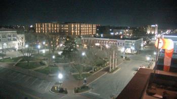 Weather camera view of Walton�s 5 & 10.