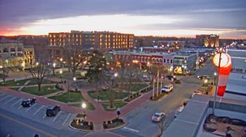 Weather camera view of Walton�s 5 & 10.