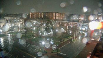 Weather camera view of Walton�s 5 & 10.