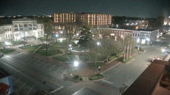 Weather camera view of Walton�s 5 & 10.