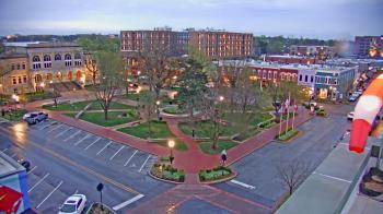 Weather camera view of Walton�s 5 & 10.