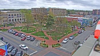 Weather camera view of Walton�s 5 & 10.