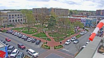 Weather camera view of Walton�s 5 & 10.