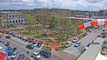 Weather camera view of Walton�s 5 & 10.