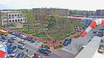 Weather camera view of Walton�s 5 & 10.