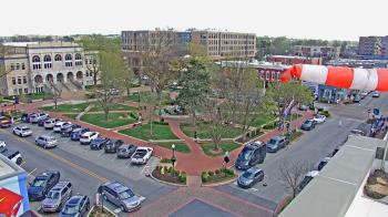 Weather camera view of Walton�s 5 & 10.