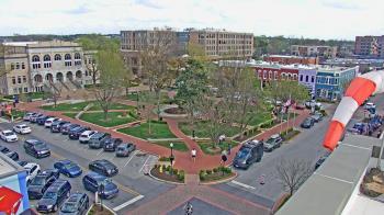 Weather camera view of Walton�s 5 & 10.