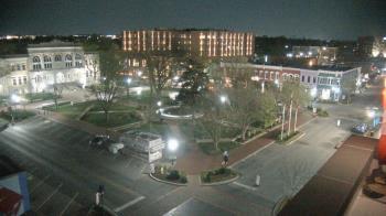 Weather camera view of Walton�s 5 & 10.