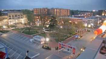 Weather camera view of Walton�s 5 & 10.