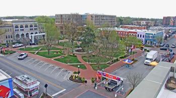 Weather camera view of Walton�s 5 & 10.