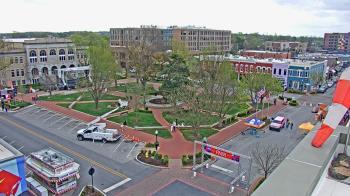 Weather camera view of Walton�s 5 & 10.