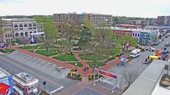 Weather camera view of Walton�s 5 & 10.