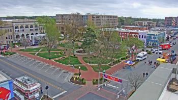 Weather camera view of Walton�s 5 & 10.