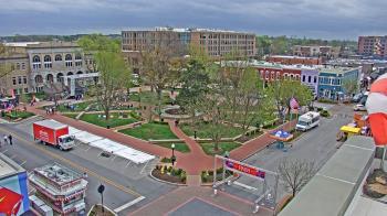 Weather camera view of Walton�s 5 & 10.