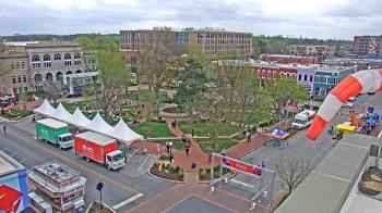 Weather camera view of Walton�s 5 & 10.