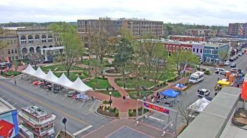 Weather camera view of Walton�s 5 & 10.